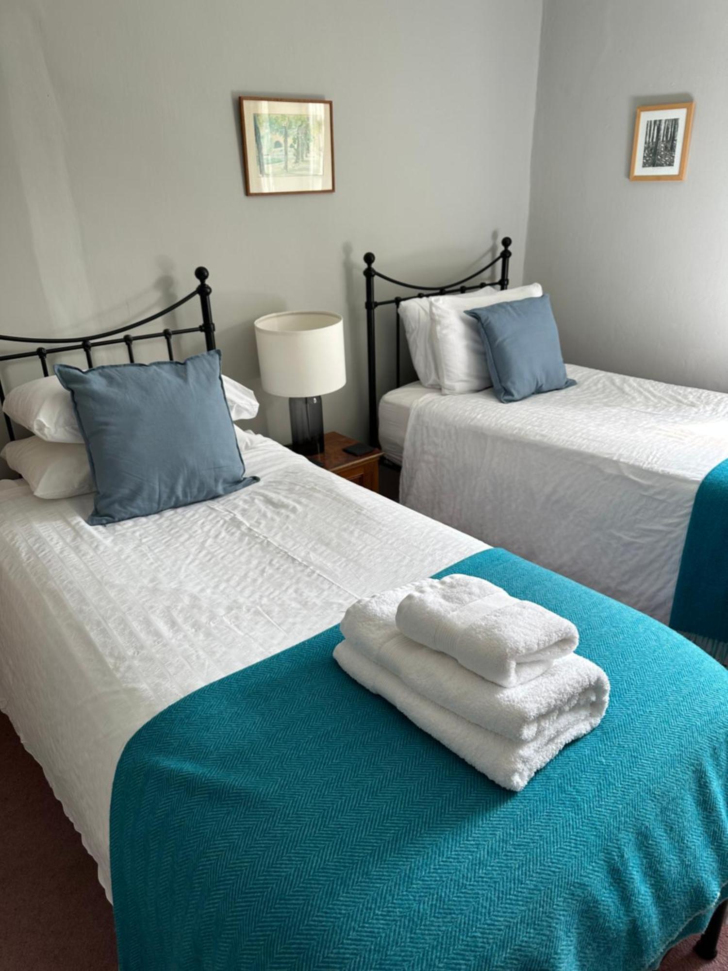 The Old Bakehouse Bed & Breakfast Colyton Dış mekan fotoğraf
